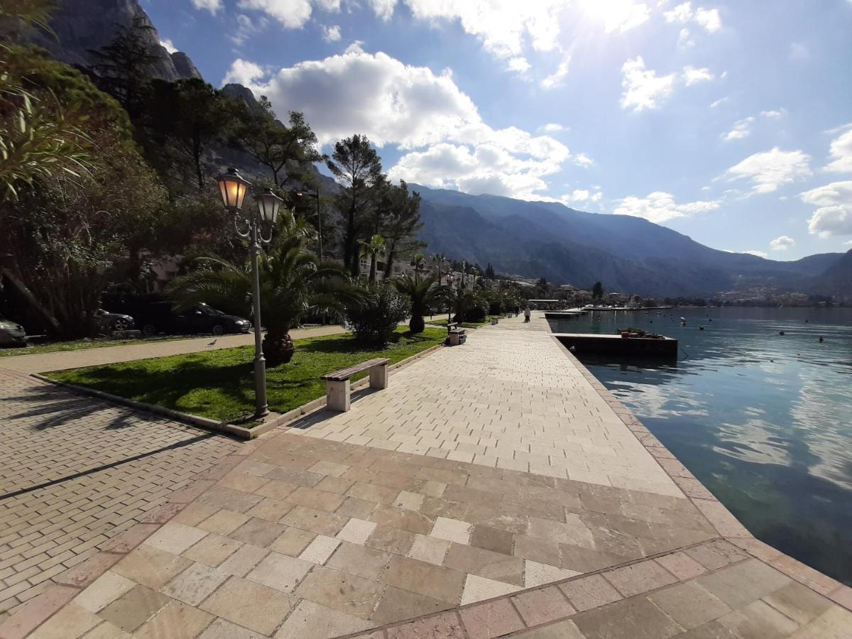 Maritimo Di Cattaro****Lux Apartment With Garage Exterior photo
